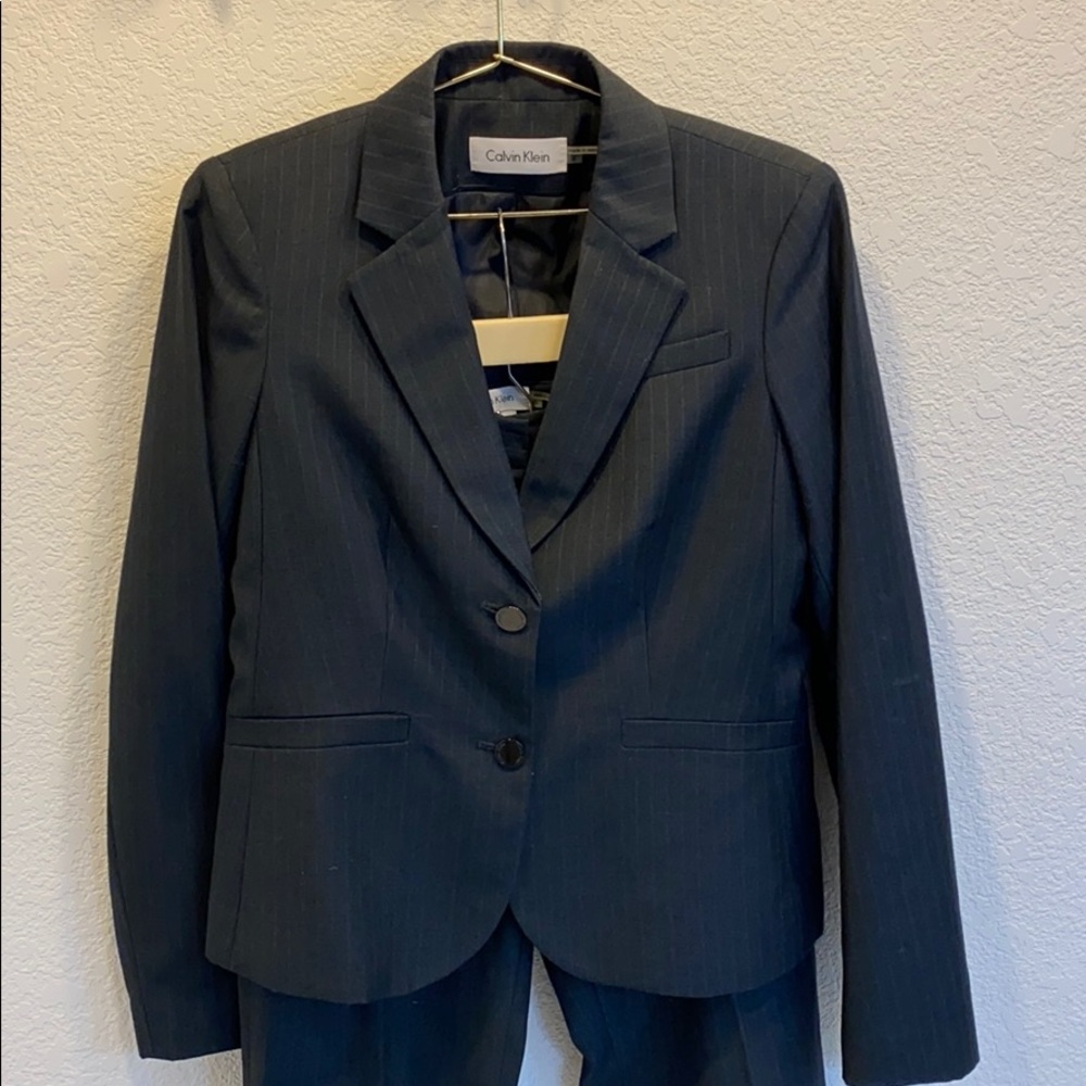 NWOT Calvin Klein Women’s Suit